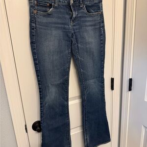 American Eagle Outfitters “Artist” Medium Blue Flare Jeans 8L